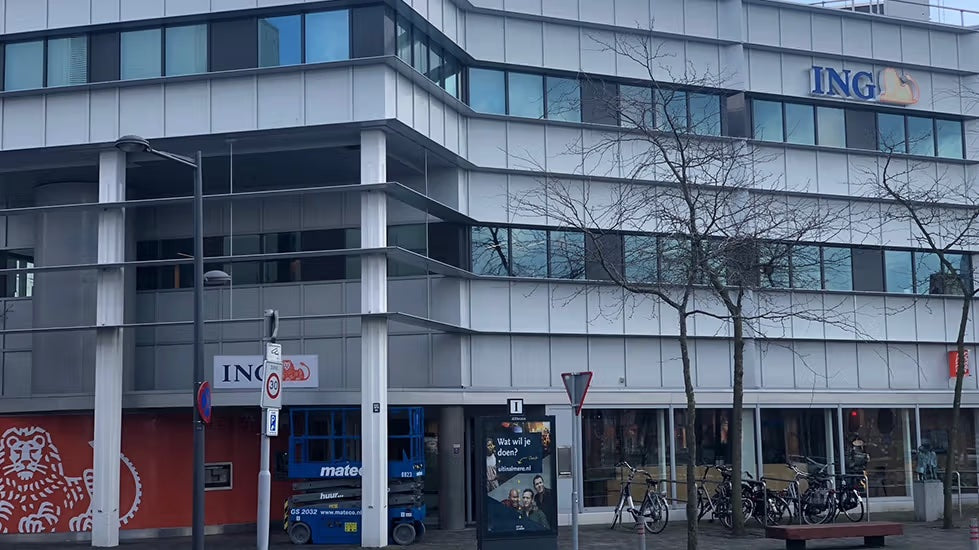 Gecoate aluminium kozijnen ING Almere